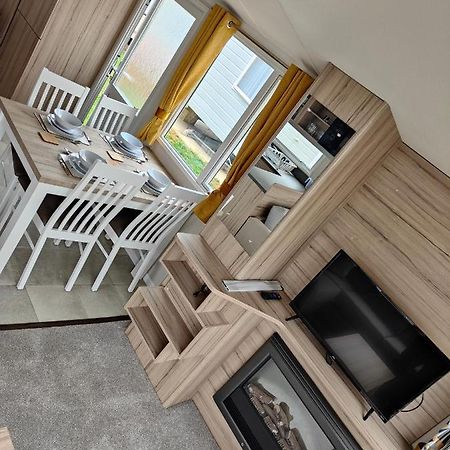 J6 Static Caravan, Fairway Holiday Park Sandown Buitenkant foto