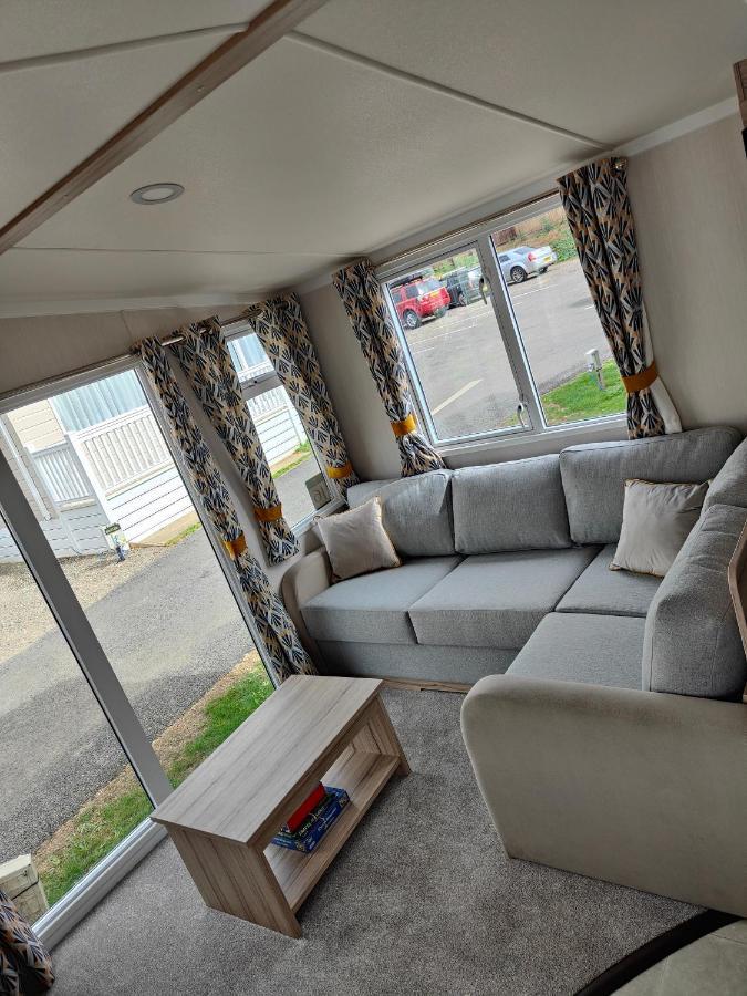 J6 Static Caravan, Fairway Holiday Park Sandown Buitenkant foto